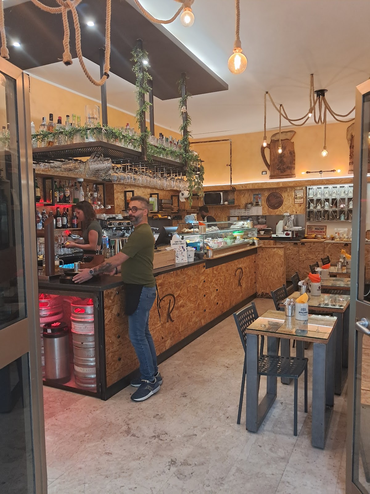 Retró XX settembre - Schiacciateria Triestina — foto 4